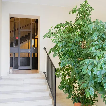 Easylife - Lovely In Porta Romana Milano